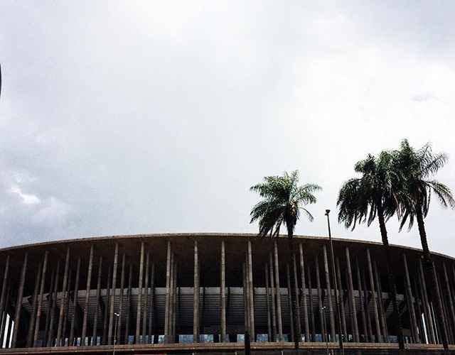 O Estádio Nacional Mané Garrincha foi o mais caro entre os construídos para a Copa: suspeita de superfaturamento