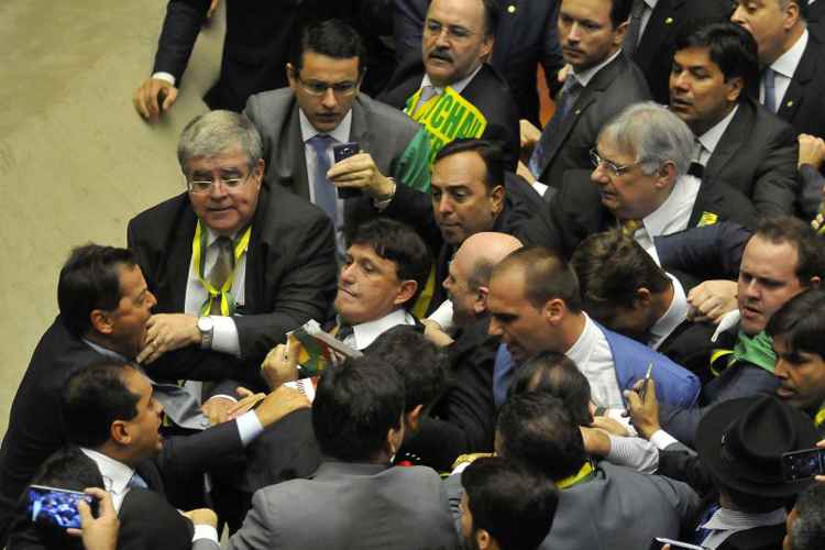 Muitos foram pautados por declarações desrespeitosas ou descontextualizadas do processo de impeachment contra a presidente Dilma