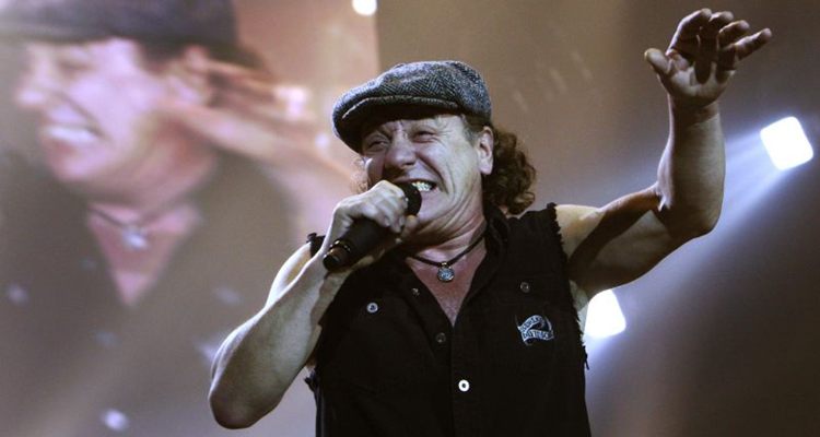Vocalista do AC/DC, Brian Johnson, explica estado de saúde