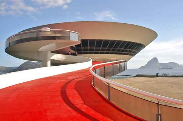 Museu de Arte Contemporânea de Niterói foi inaugurado em 1996