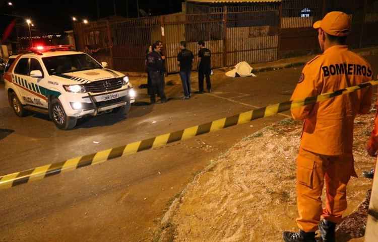 O incidente aconteceu na Quadra 605 do Recanto das Emas. Pelo menos duas pessoas estão em estado grave