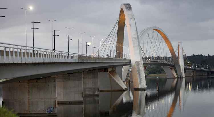 A umidade relativa do ar deve ficar entre 95% e 50%