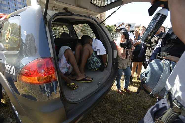 Dois homens foram detidos durante desocupação