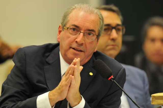 Em um breve comunicado, Cunha diz que o pedido visa constranger os membros do Conselho de Ética para forçá-los a votar pela sua cassação