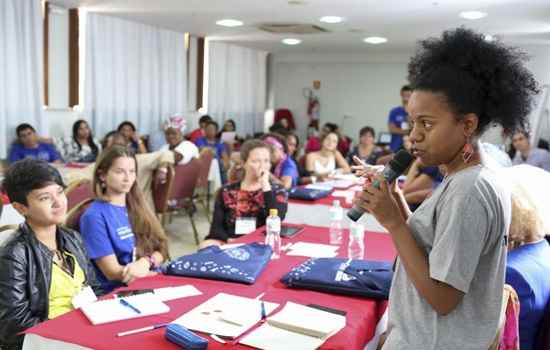 O Diálogo Elas nas Exatas motivou debates no RJ na última semana e discutiu a importância da escola na definição de papéis de gênero