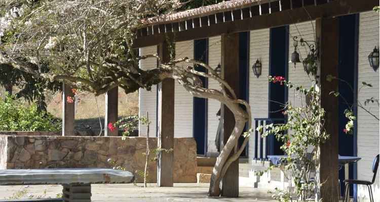 A construção é a única obra assinada por Oscar Niemeyer em área rural: JK e a família compraram a propriedade em 1972, depois de ele ter o mandato cassado pela ditadura