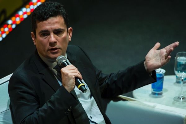 No fim de junho, Sérgio Moro %u2018reativou%u2019 todos os inquéritos contra o petista na Lava-Jato