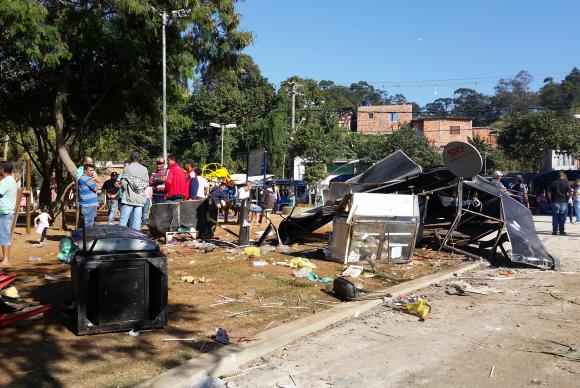 Acidente causou morte de adolescente e danificou casas em São Paulo