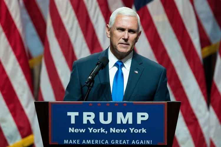 Mike Pence foi anunciado durante coletiva de imprensa promovida em Nova York