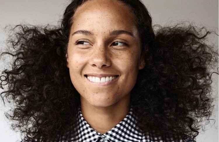 Alicia Keys: o ensaio fotográfico de cara limpa da cantora causou sensação