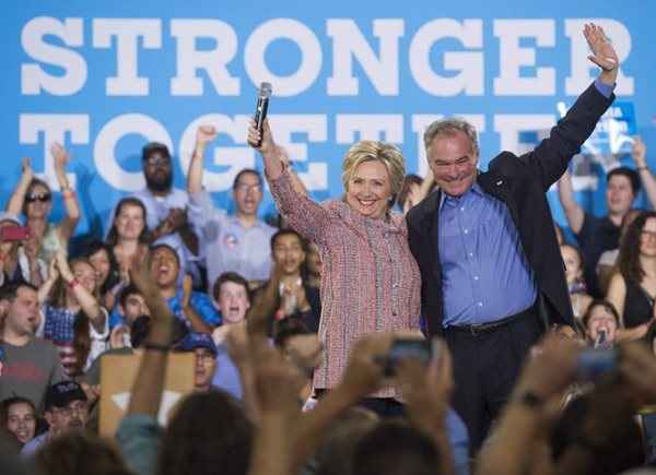 Ex-governador e atual senador pelo estado da Virgínia, é considerado pela imprensa americana como o grande favorito para acompanhar Hillary na corrida presidencial