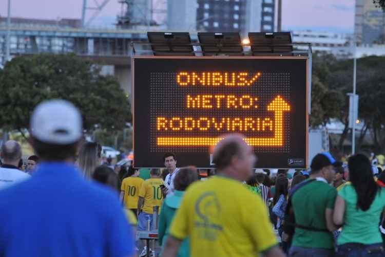 O transporte público funcionou com agilidade e quem preferiu ir ao estádio de carro não enfrentou trânsito intenso