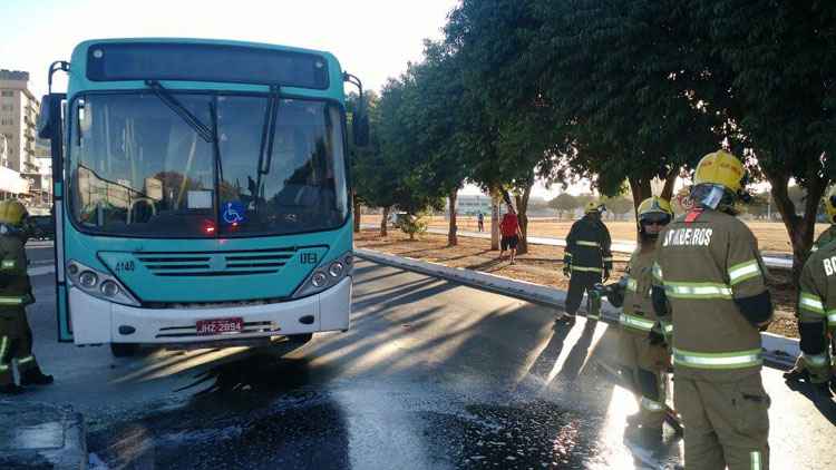 O incidente ocorreu por volta das 7h, em frente à entrada do Pronto Socorro do Hospital Regional do Gama (HRG)