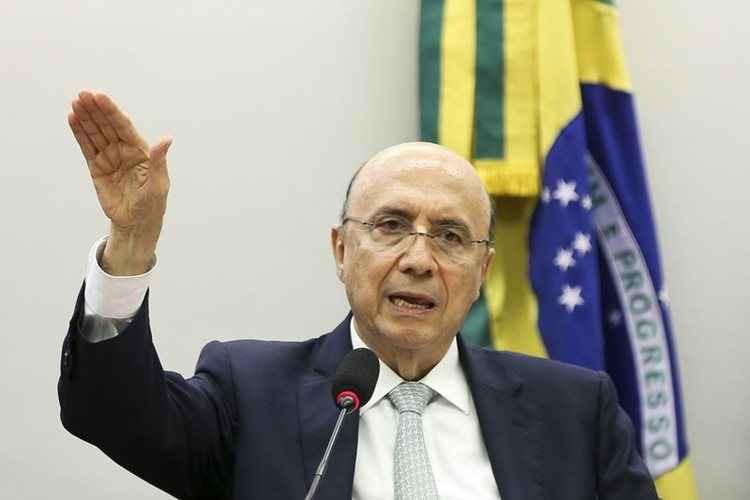 O ministro da Fazenda, Henrique Meirelles, durante  audiência pública da Comissão Especial sobre Novo Regime Fiscal (PEC 241/16), na Câmara dos Deputados