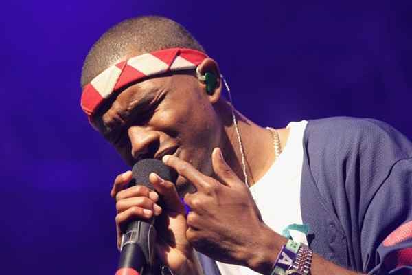 Após ter anunciado um novo álbum há quase um ano, Frank Ocean finalmente lançou mais trabalhos