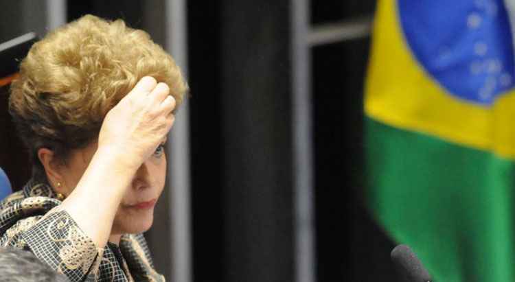 O PT quer fazer com Dilma algo que ela jamais gostou ao longo de toda a sua trajetória pública: viajar pelo país fazendo política e conversando com a militância petista