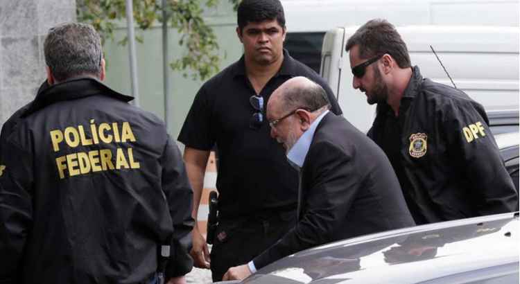 Léo Pinheiro é preso pela Polícia Federal. Detenção ocorre duas semanas depois de o MP cancelar delação premiada de executivo