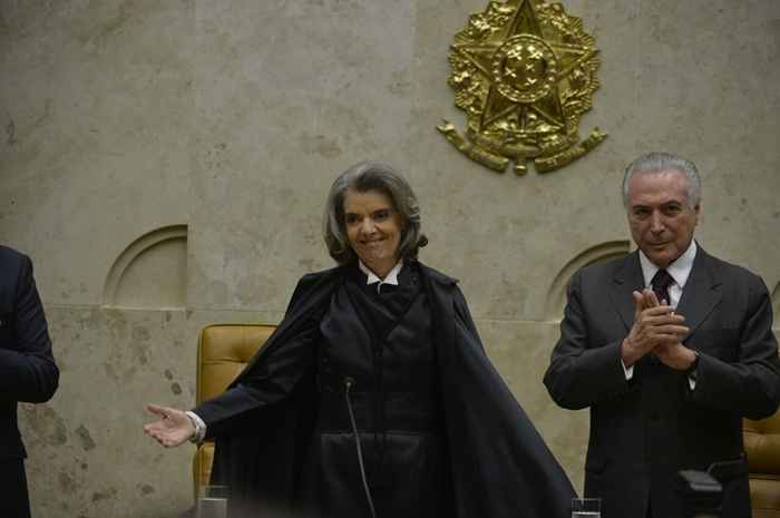 Cármen Lúcia será a segunda mulher a presidir o Supremo Tribunal Federal (STF)