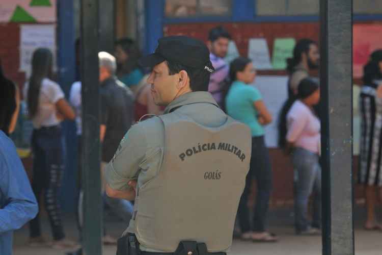 Polícia faz a fiscalização para cumprimento da Lei Seca