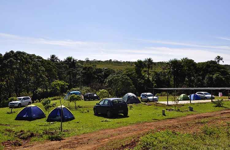 Famílias de acampamento em Brazlândia (DF) realizam ato para