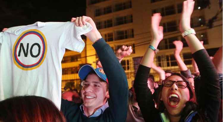 Apoiadores do 'não' comemoraram resultado do plebiscito