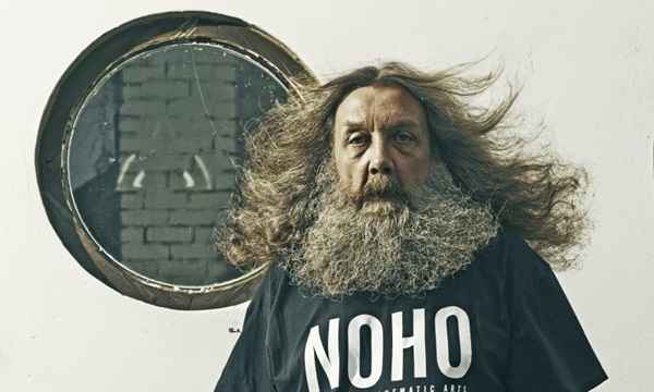 Alan Moore anunciou que vai se aposentar: 