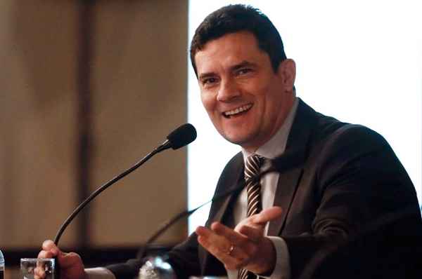 Sérgio Moro ficou famoso por sua atuação na Operação Lava-Jato