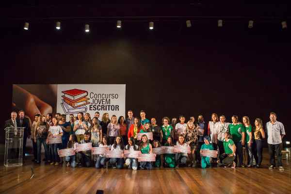 Premiação do concurso Jovem Escritor do ano passado