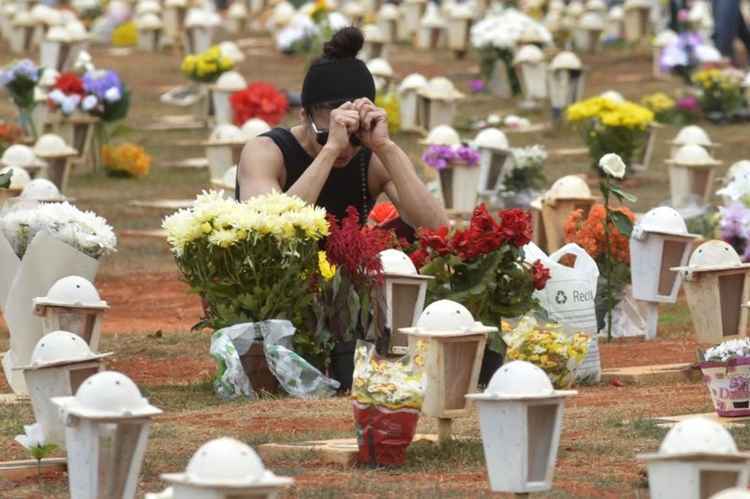 Número é referente a apenas quatro unidades; dia terminou sem nenhuma ocorrência violenta, de acordo com balanço da Polícia Militar