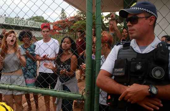 Centro de ensino Gisno, na Asa Norte: acordo entre PM e estudantes levou à desocupacão de quatro escolas