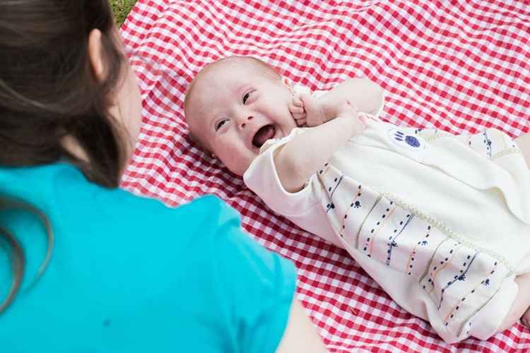 A iniciativa paga a medicação do filho, o leite especial sem lactose, a fisioterapia, a fonoaudiologia e o plano de saúde