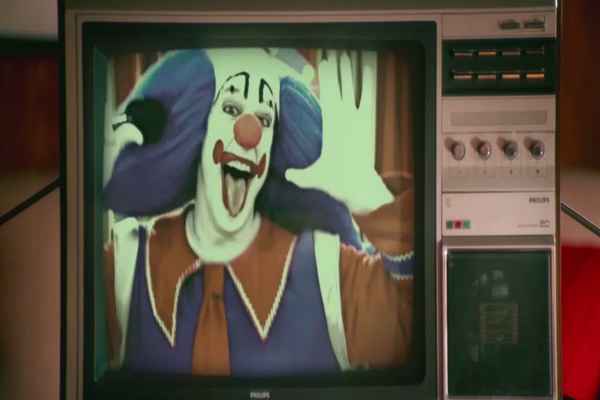 'Bingo - O rei da manhã', filme sobre o Bozo, ganha primeiro trailer 