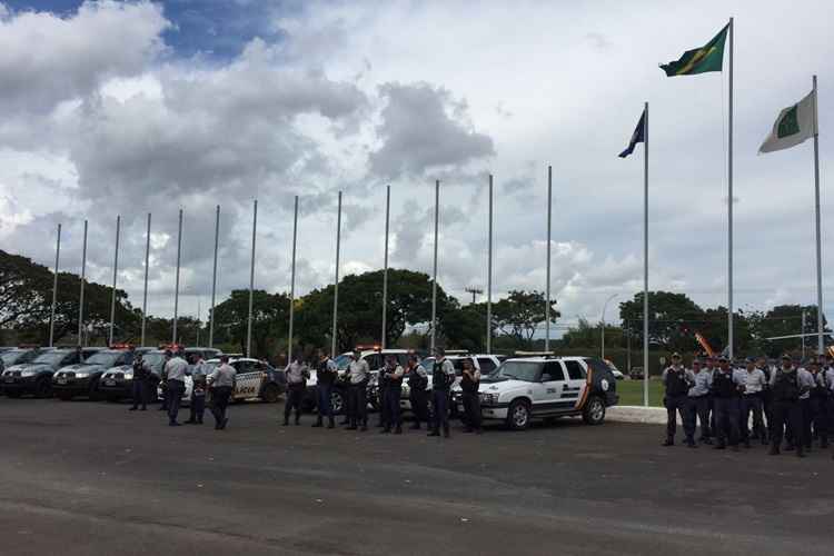 O Coronel Julian Rocha Pontes, comandante do Comando de Policiamento Regional Metropolitano, detalha que o aumento do efetivo já teve início em 5 de dezembro e deve durar até 8 de janeiro