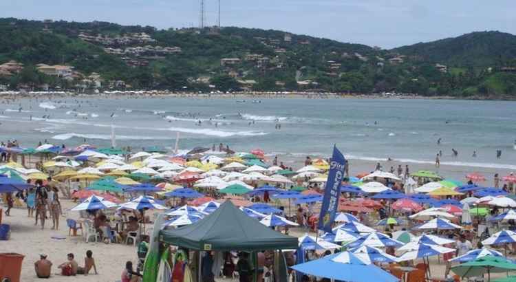 Rio de Janeiro, com belas praias, receberá milhares de turistas no verão que começa hoje e termina em fevereiro