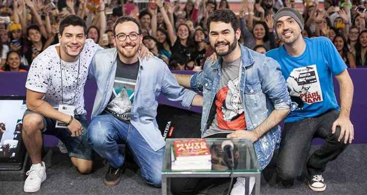 Os autores lançaram o livro na Bienal do livro de São Paulo e devem passar por outras cidades em 2017