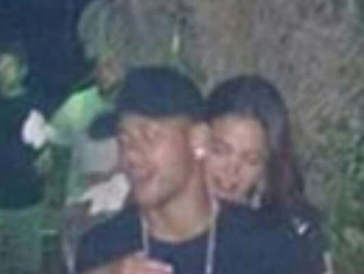 Bruna e Neymar se divertem em festa em Angra dos Reis (RJ)