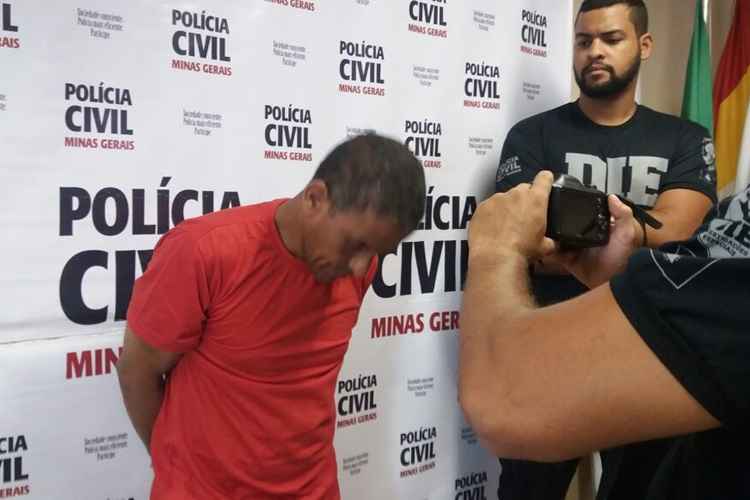 Luiz Carlos Pereira de Brito, conhecido como Garrincha, estava em um hotel de luxo, em frente à praia de Taperapuã, uma das mais badaladas de Porto Seguro. Policiais civis de Montes Claros prenderam o homem na última quinta-feira (5/1)