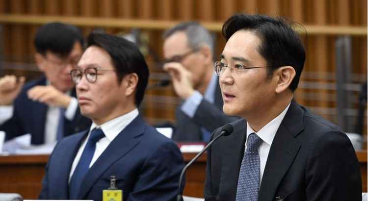 O filho do atual presidente da Samsung foi ouvido pela equipe de investigadores independentes encarregada do caso, informou a agência sul-coreana Yonhap