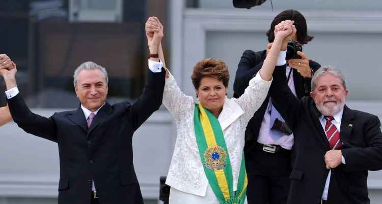 Temer aparece na frente dos ex-presidentes Luiz Inácio Lula da Silva e Dilma Rousseff. Lula editou 20 medidas provisórias nos primeiros sete meses de mandato. Dilma, 16