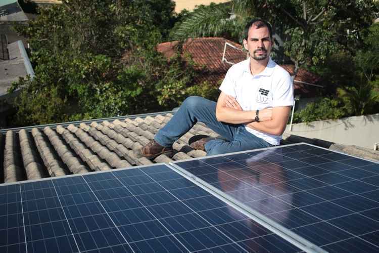 Uso de energia solar para abastecimento de residências ganha terreno. Tecnologia tem baixo impacto ambiental