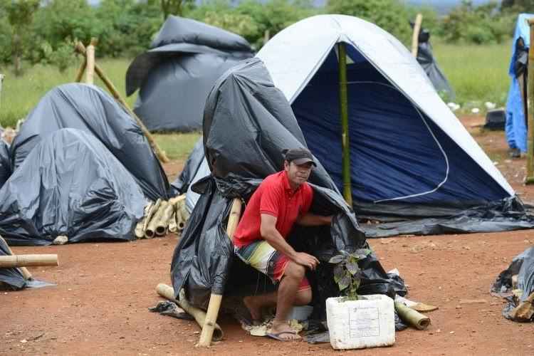 Do salário mínimo que recebe, Alicino precisa desembolsar todo mês R$ 600 de aluguel