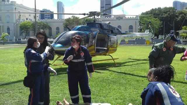 Equipes realizaram o resgate por volta do meio-dia. Argentino foi transportado de helicóptero e encaminhado para uma unidade hospitalar no Recife