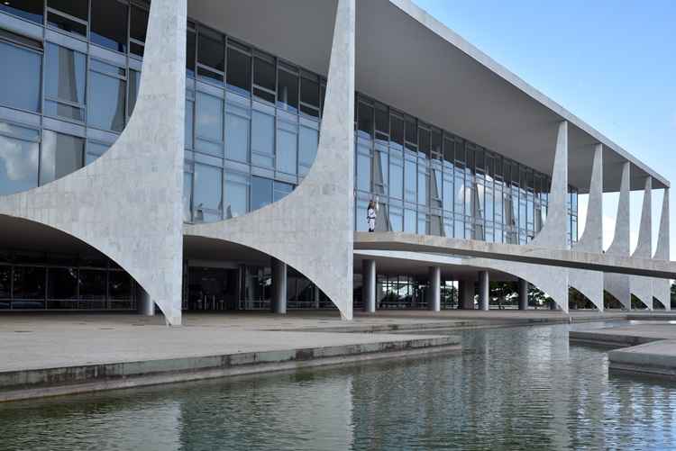 O presidente da Argentina, Maurício Macri, visitará Michel Temer no Palácio do Planalto