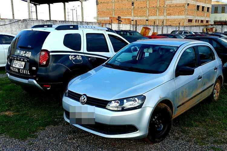 O suspeito teria matado o comparsa porque ele devolveu a motocicleta roubada à vítima.Também nesta terça (7) policias de Luziânia prenderam um homem suspeito de roubar carro na mesma cidade