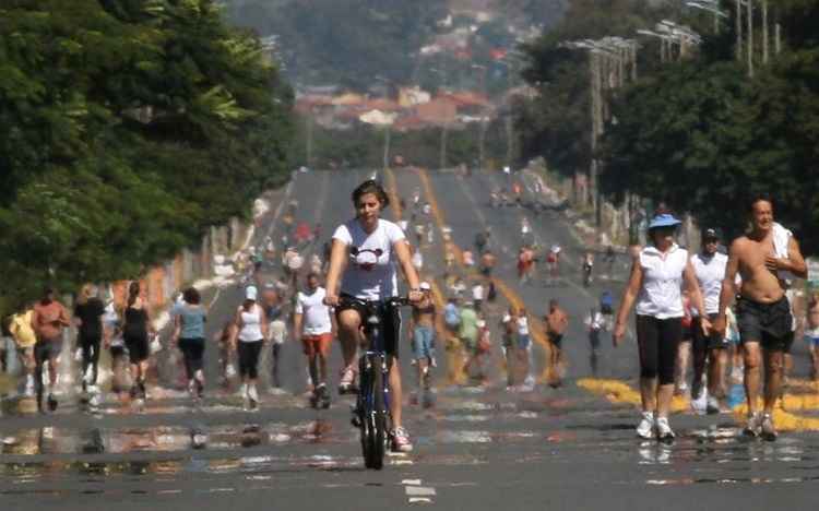 Tradicionalmente, o Eixão é fechado nos feriados da capital