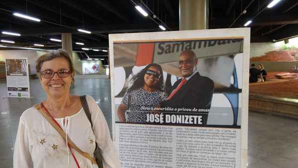 Silma Pereira, 63 anos, se encantou com o relato do casal José Donizete de Oliveira e Vera Regina, ambos com deficiência visual