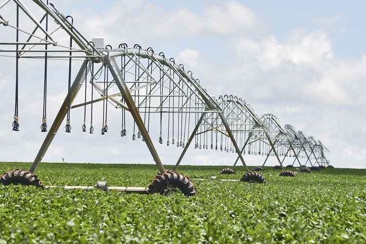 Regras foram estabelecidas para agricultores que utilizam água dos territórios em Goiânia e no DF