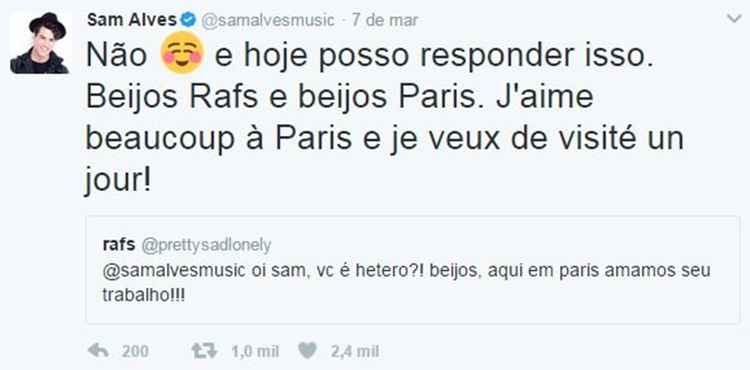 Artista cearense foi questionado por internauta e, pela primeira vez, falou sobre homossexualidade