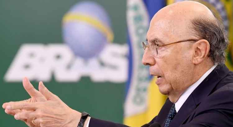 Meirelles acrescentou que para a reforma da Previdência permitir que idade mínima de mulheres seja de 60 anos, a dos homens teria que passar para 71 anos