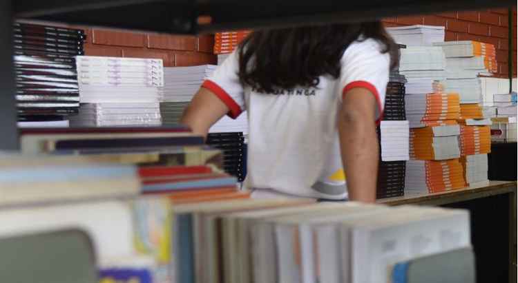 Segundo a secretaria, 6 mil exemplares foram roubados quando eram transportados pelos Correios